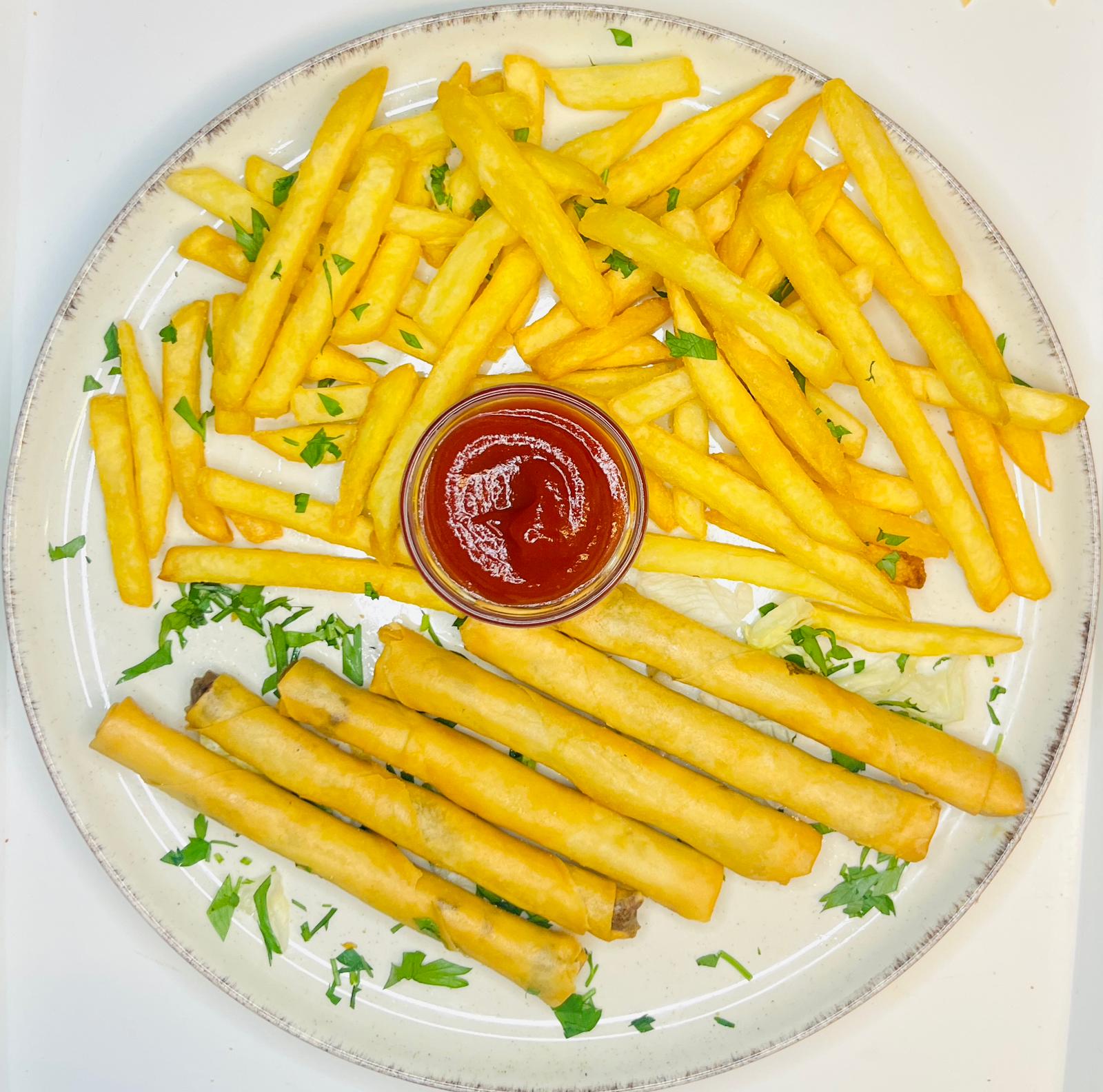 Forårsruller tallerken